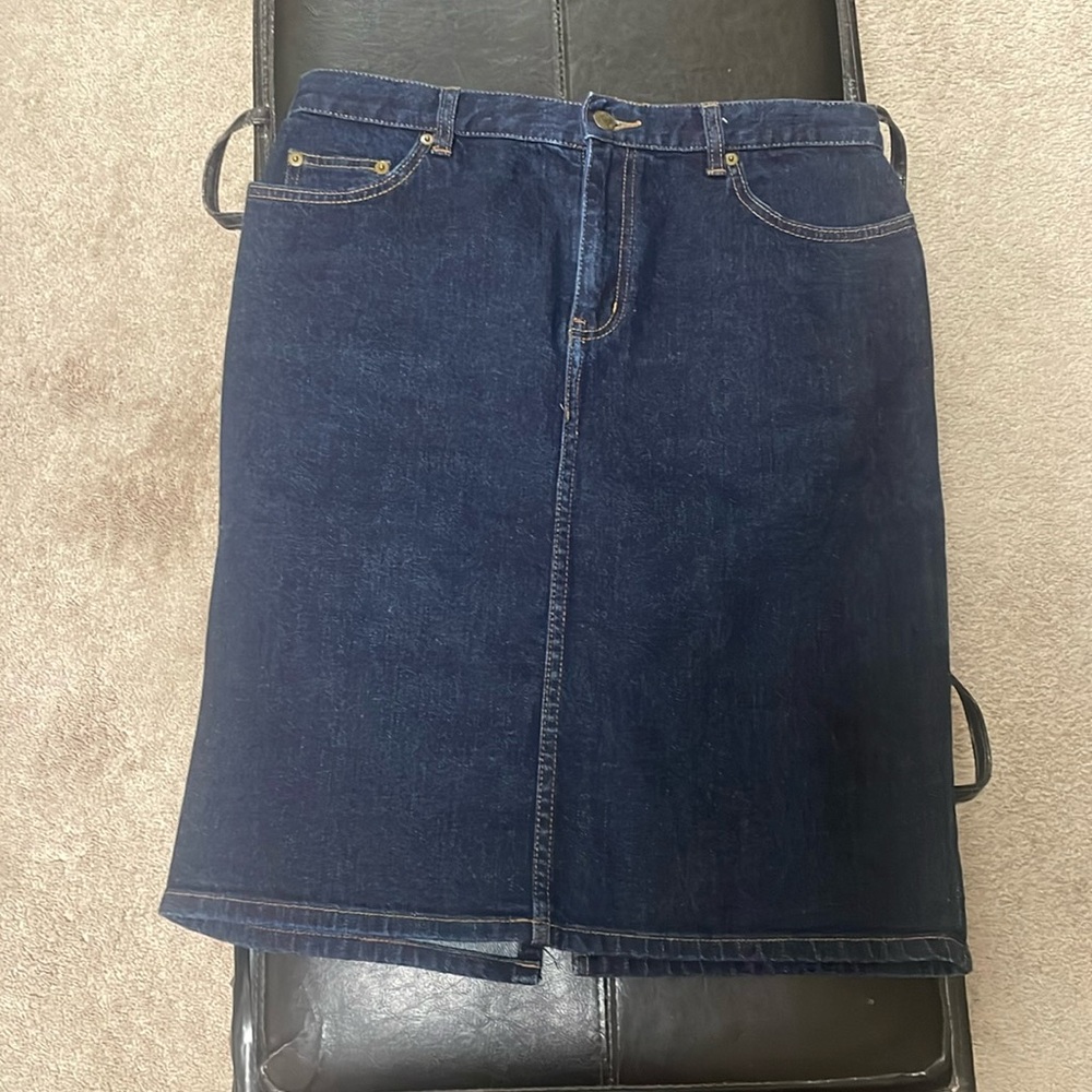 Ralph Lauren knee length denim skirt!